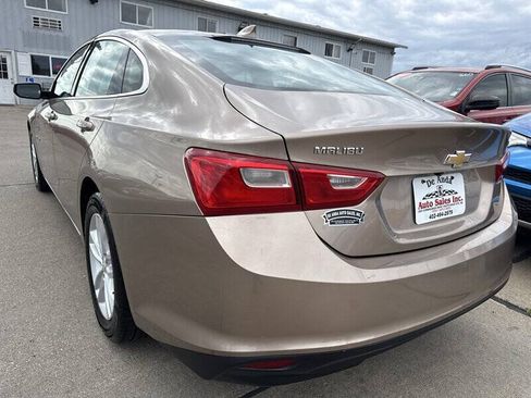 Used 2018 Chevrolet Malibu LT FWD image 5
