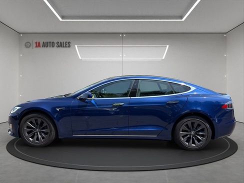 Used 2020 Tesla Model S Long Range Plus AWD/4WD image 2