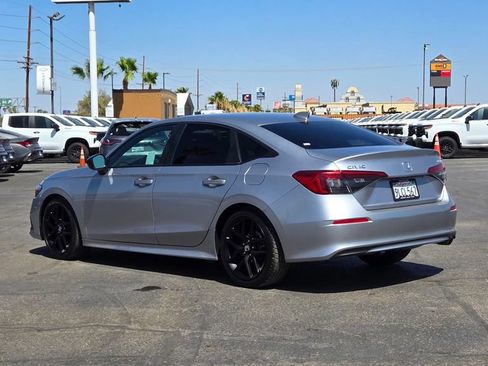 Used 2024 Honda Civic Sport image 6