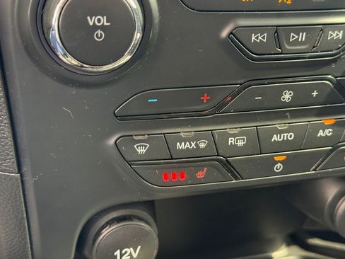 Used 2022 Ford Ranger XLT w/ Equipment Group 302A High image 5