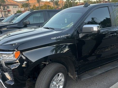 Used 2023 Chevrolet Silverado 1500 LT image 9