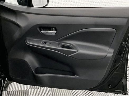 New 2025 Nissan Versa SV w/ Trunk Package image 30