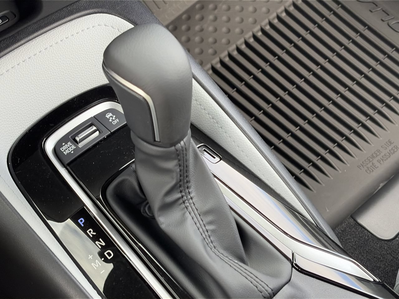New 2027 Toyota Corolla SE FWD image 14
