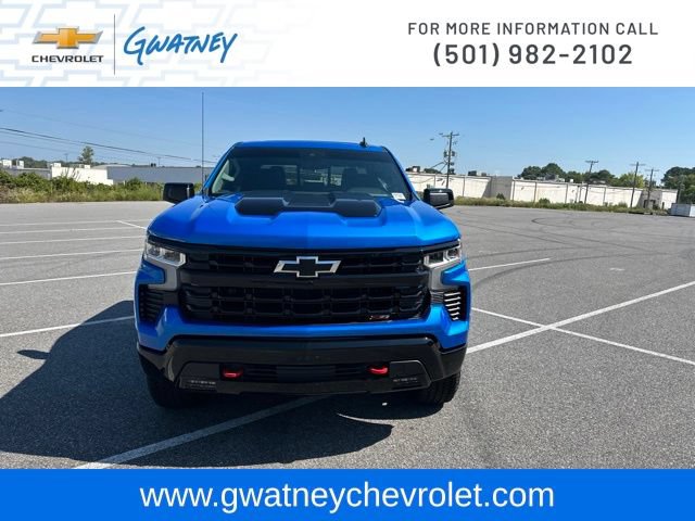 Used 2026 Chevrolet Silverado 1500 LT Trail Boss w/ Convenience Package II AWD/4WD image 2