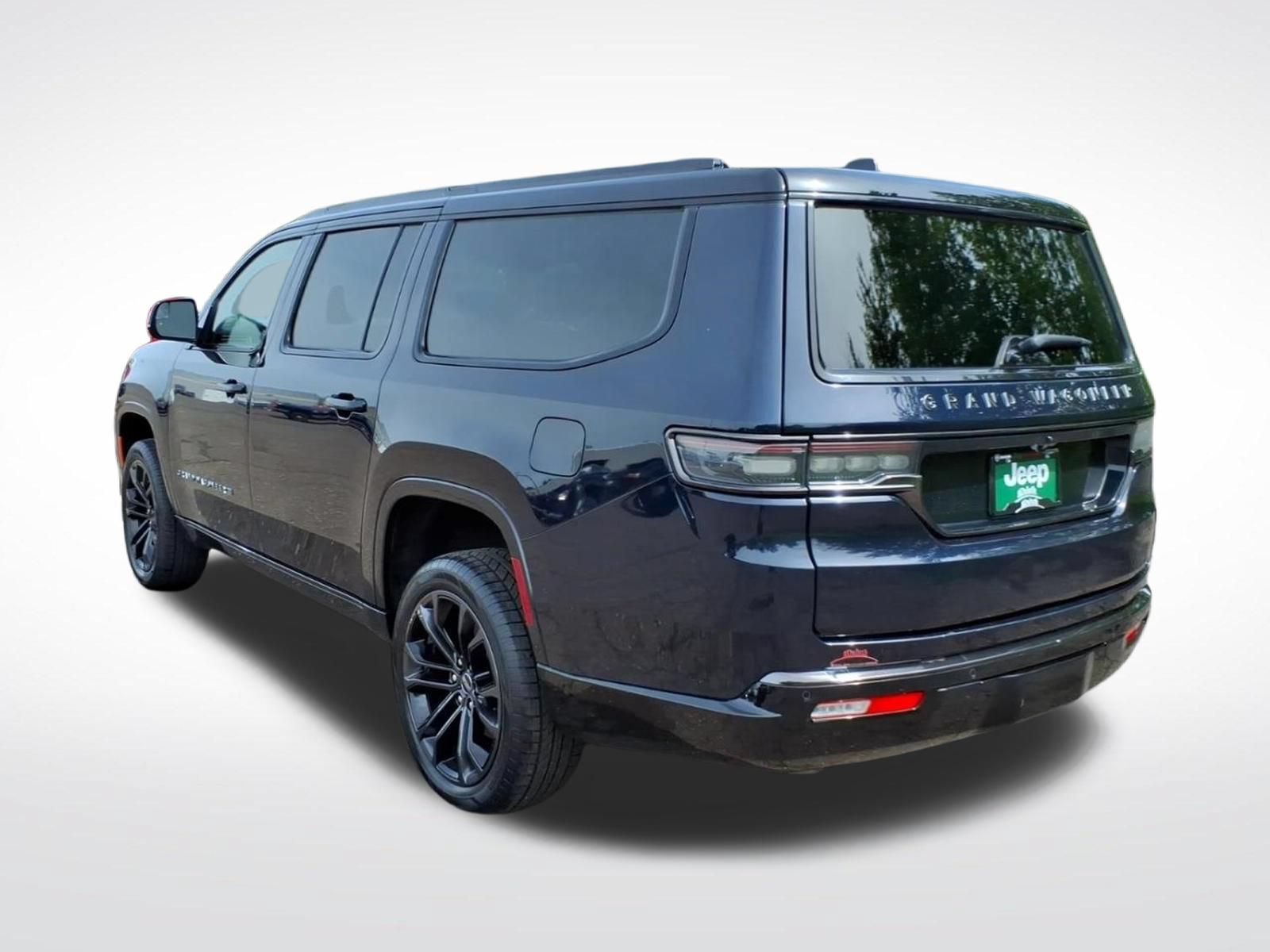 Certified 2024 Jeep Grand Wagoneer L Series II AWD/4WD image 3