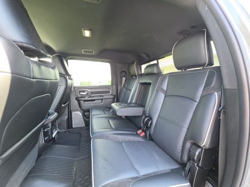 Used 2026 RAM 3500 Laramie AWD/4WD image 15