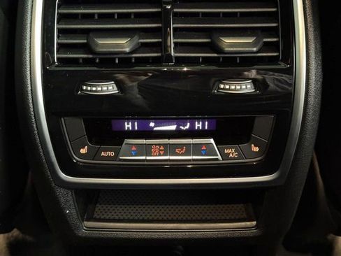 New 2026 BMW X6 xDrive40i w/ Executive Package image 12