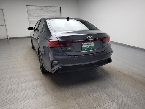 Used 2023 Kia Forte LXS image 6