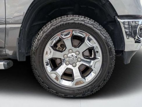 Used 2019 RAM 1500 Big Horn AWD/4WD image 9