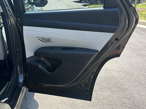New 2026 Hyundai Tucson SEL image 17