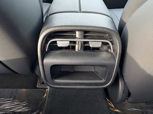 Used 2025 Mercedes-Benz E 450 4MATIC Sedan image 22