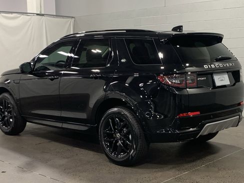 New 2025 Land Rover Discovery Sport S image 12