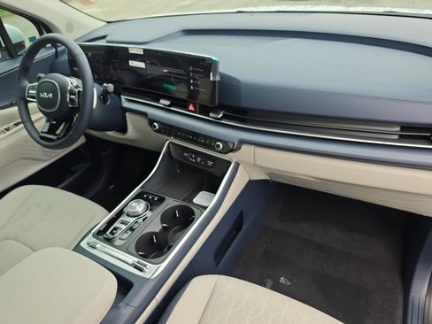 New 2026 Kia Carnival SX FWD image 12