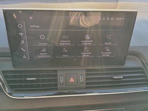 Used 2023 Audi Q5 2.0T Premium w/ Convenience Package AWD/4WD image 27