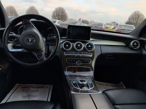 Used 2018 Mercedes-Benz C 300 4MATIC Sedan w/ Premium Package image 20