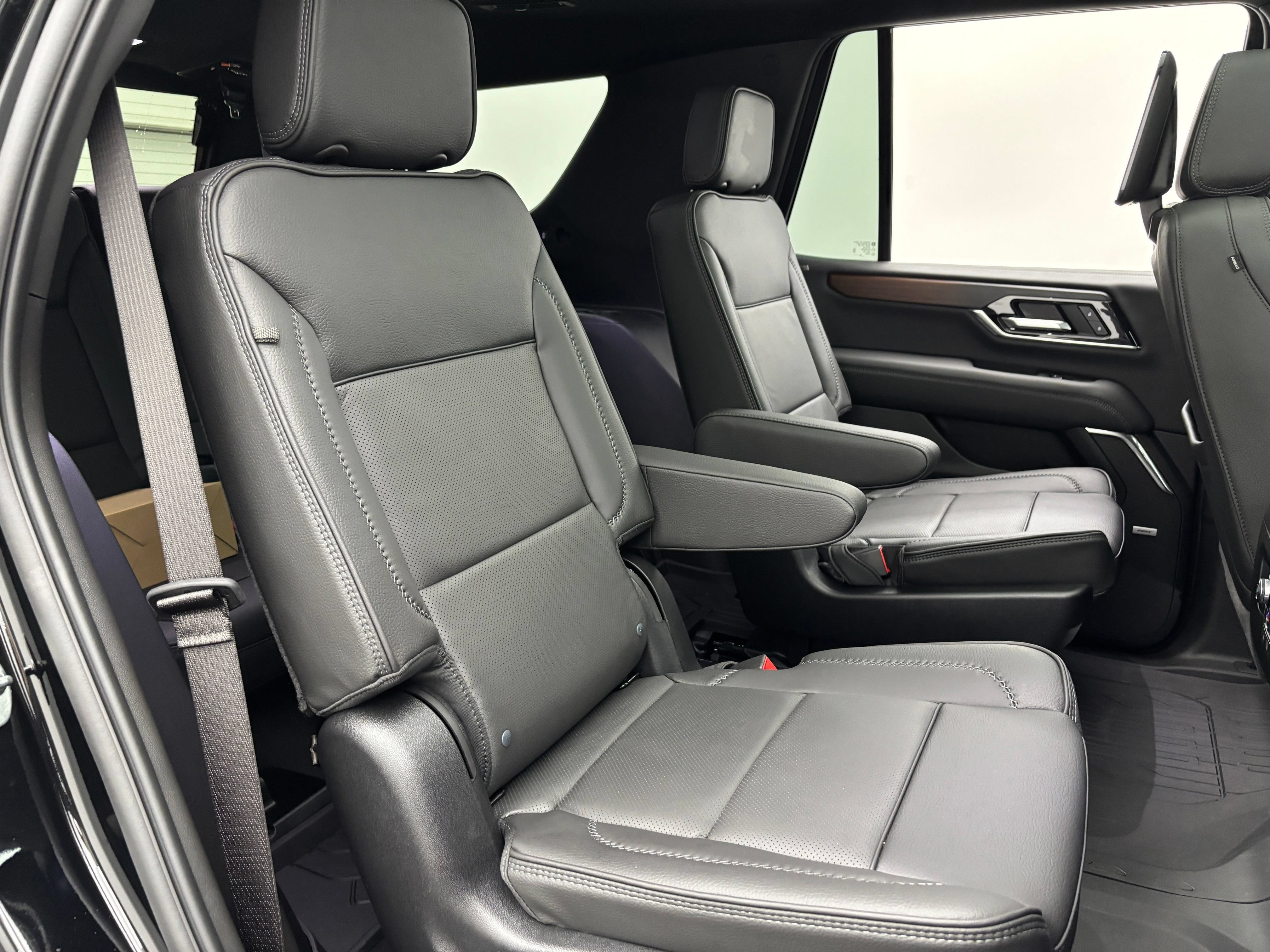 New 2026 GMC Yukon Denali AWD/4WD image 45