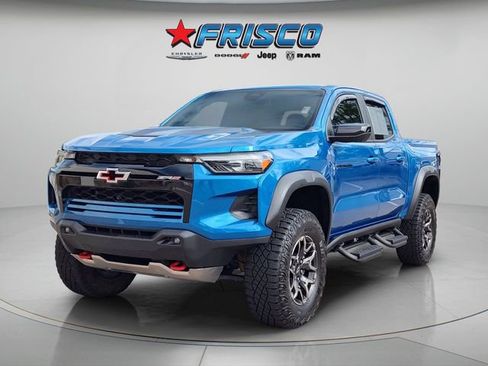 Used 2024 Chevrolet Colorado ZR2 w/ Technology Package image 3