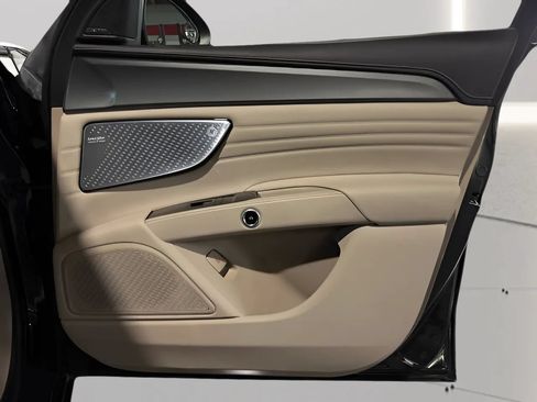 Used 2023 Maserati Grecale GT AWD/4WD image 24