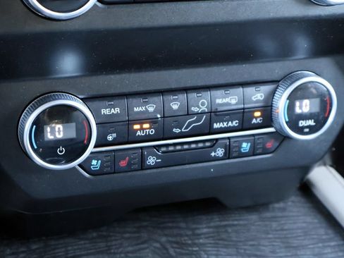 Certified 2021 Ford Expedition Limited RWD image 38