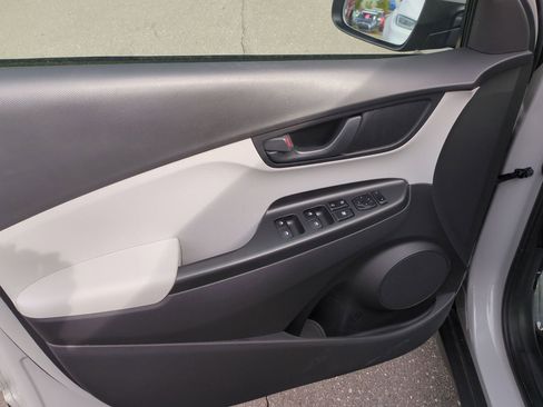 Used 2023 Hyundai Kona SEL w/ Cargo Package image 17