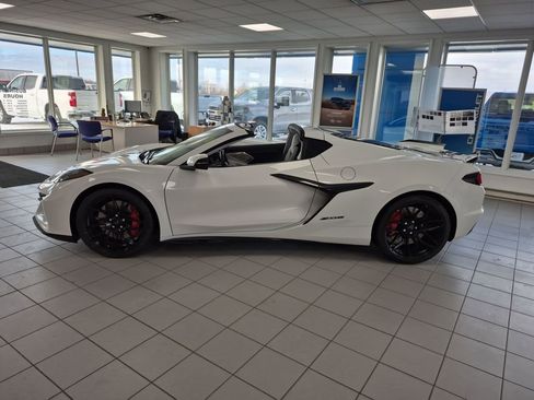 New 2026 Chevrolet Corvette Z06 RWD image 2