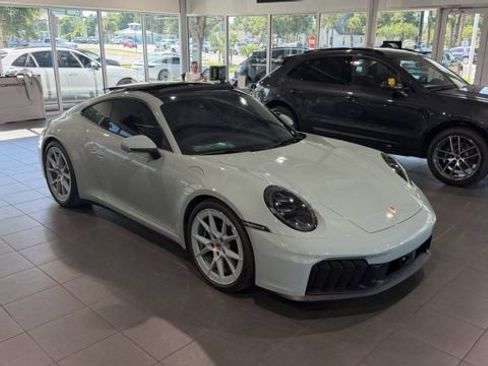 Used 2026 Porsche 911 Carrera GTS RWD image 4