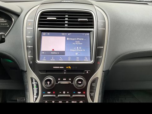 Used 2019 Lincoln Nautilus Reserve w/ Driver Assistance Package AWD/4WD image 5