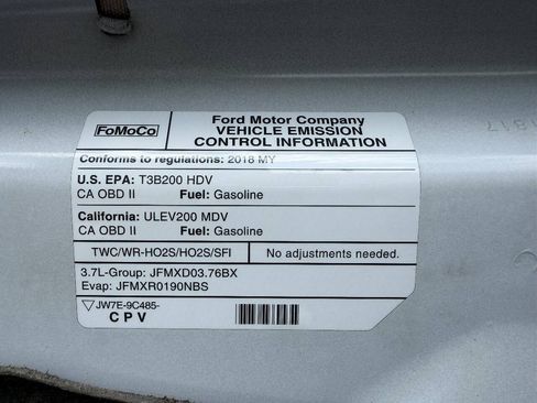 Used 2018 Ford Transit 250 148 Medium Roof RWD image 20