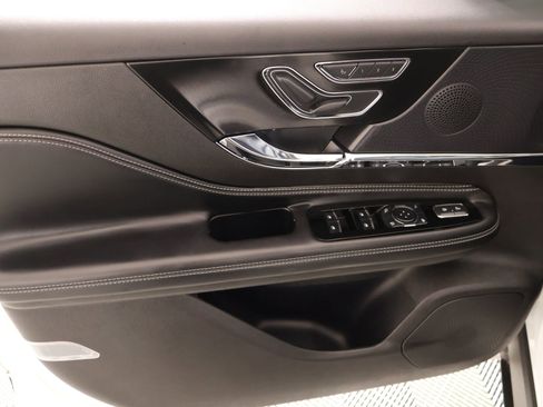 Used 2024 Lincoln Corsair Reserve w/ Equipment Group 201A image 17