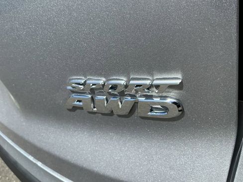 Used 2021 Honda Passport Sport image 17
