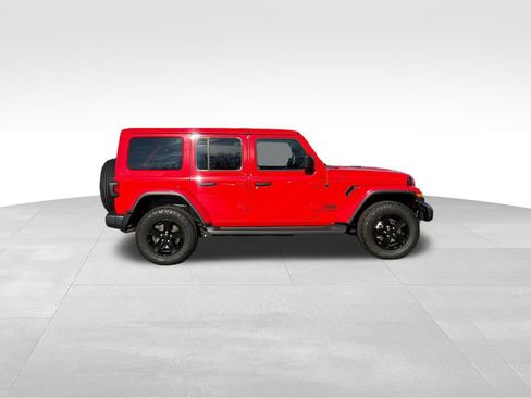 Used 2022 Jeep Wrangler Unlimited Sahara image 10