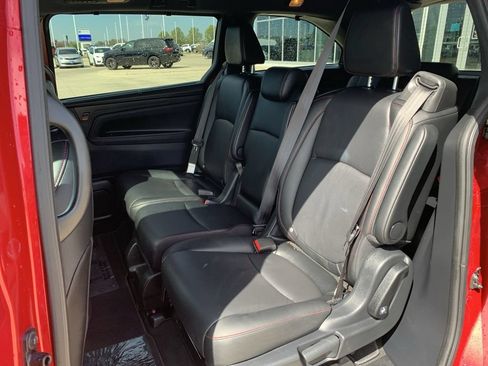 Used 2025 Honda Odyssey Sport-L image 15