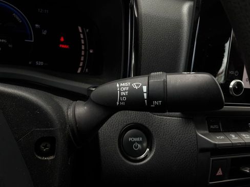 Used 2025 Toyota Camry LE FWD image 35