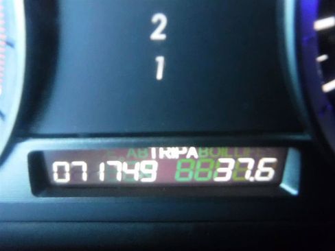 Used 2011 Honda Crosstour EX-L image 23