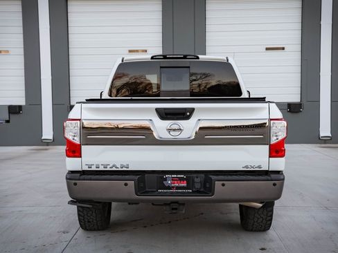 Used 2019 Nissan Titan Platinum Reserve w/ Platinum Utility Package image 6