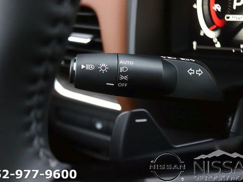 New 2026 Nissan Rogue Platinum image 24