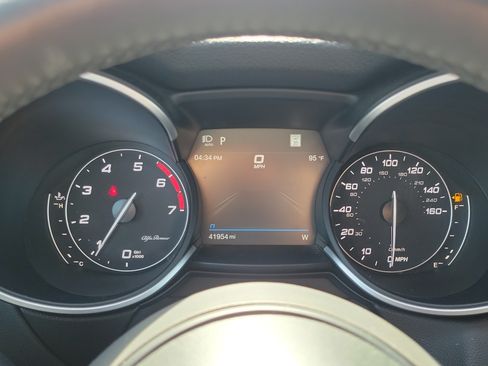 Used 2023 Alfa Romeo Stelvio Ti w/ Active Assist Plus Package AWD/4WD image 21
