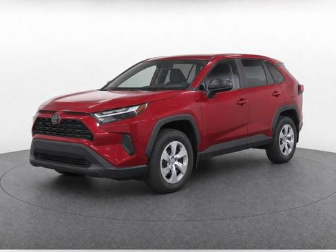 Used 2025 Toyota RAV4 LE AWD/4WD image 8