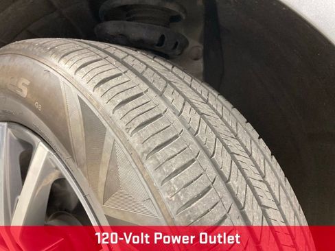 Used 2024 Chevrolet Equinox LT AWD/4WD image 21