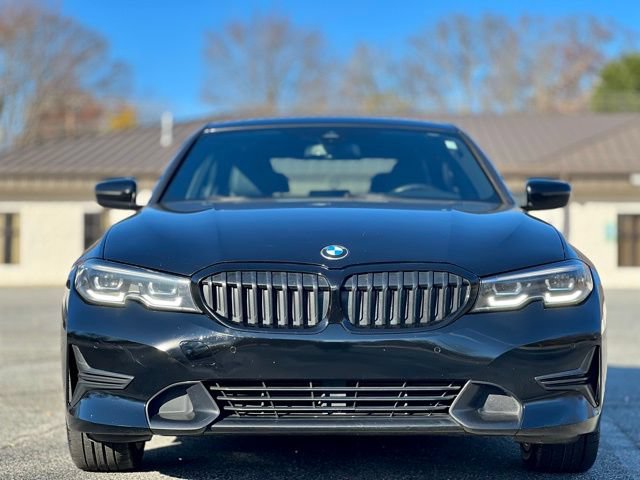 Used 2021 BMW 330i Sedan w/ Convenience Package RWD image 2