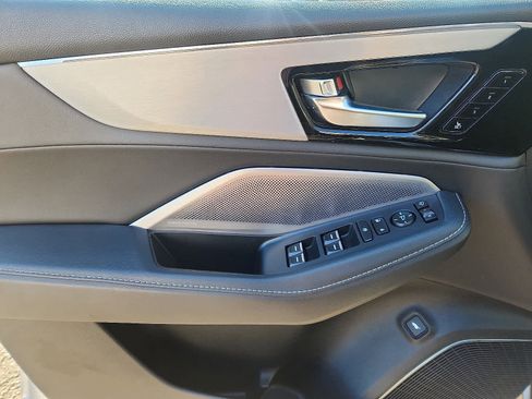 Certified 2025 Acura MDX w/Technology Package image 14