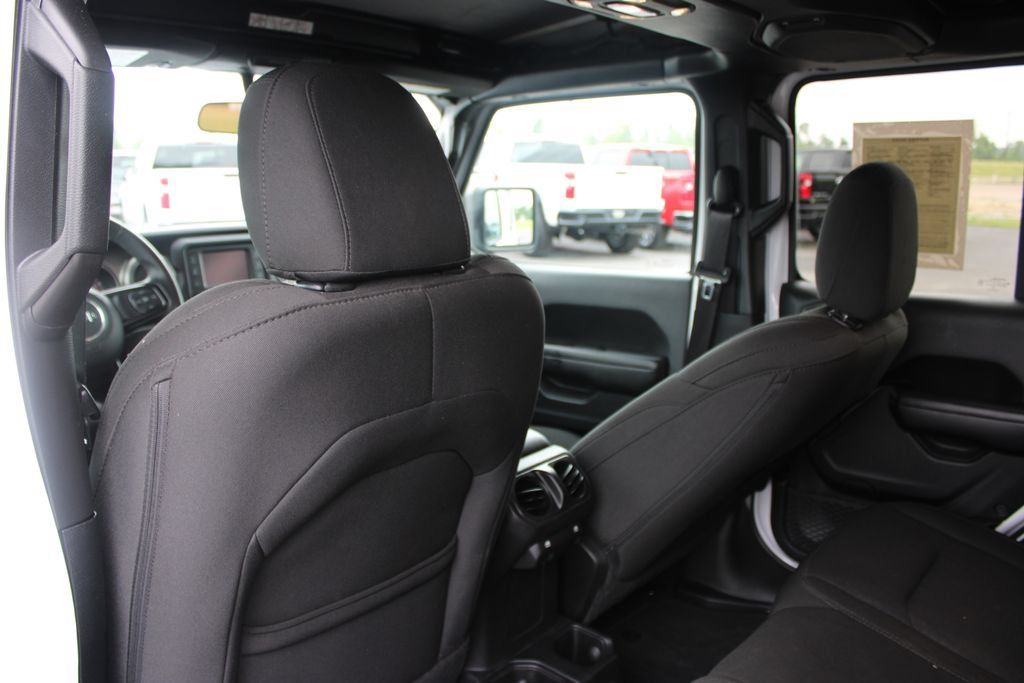Used 2019 Jeep Wrangler Unlimited Sport S AWD/4WD image 26