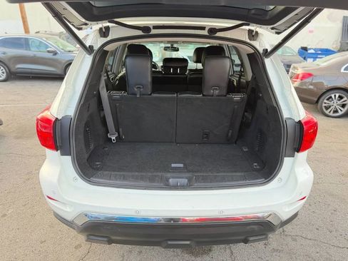 Used 2019 Nissan Pathfinder SL image 23