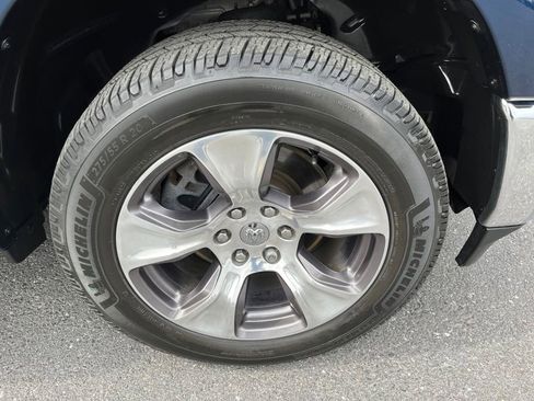Used 2020 RAM 1500 Laramie AWD/4WD image 11