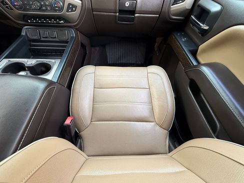 Used 2017 GMC Sierra 1500 Denali image 34