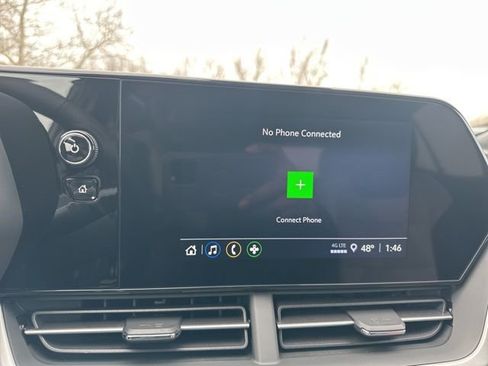 New 2026 Chevrolet Trax RS image 18