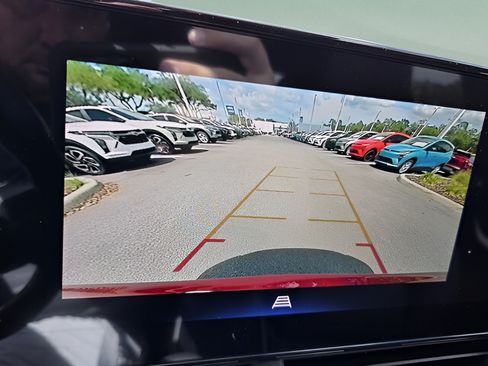 New 2026 Chevrolet Trax RS w/ Sunroof Package FWD image 14