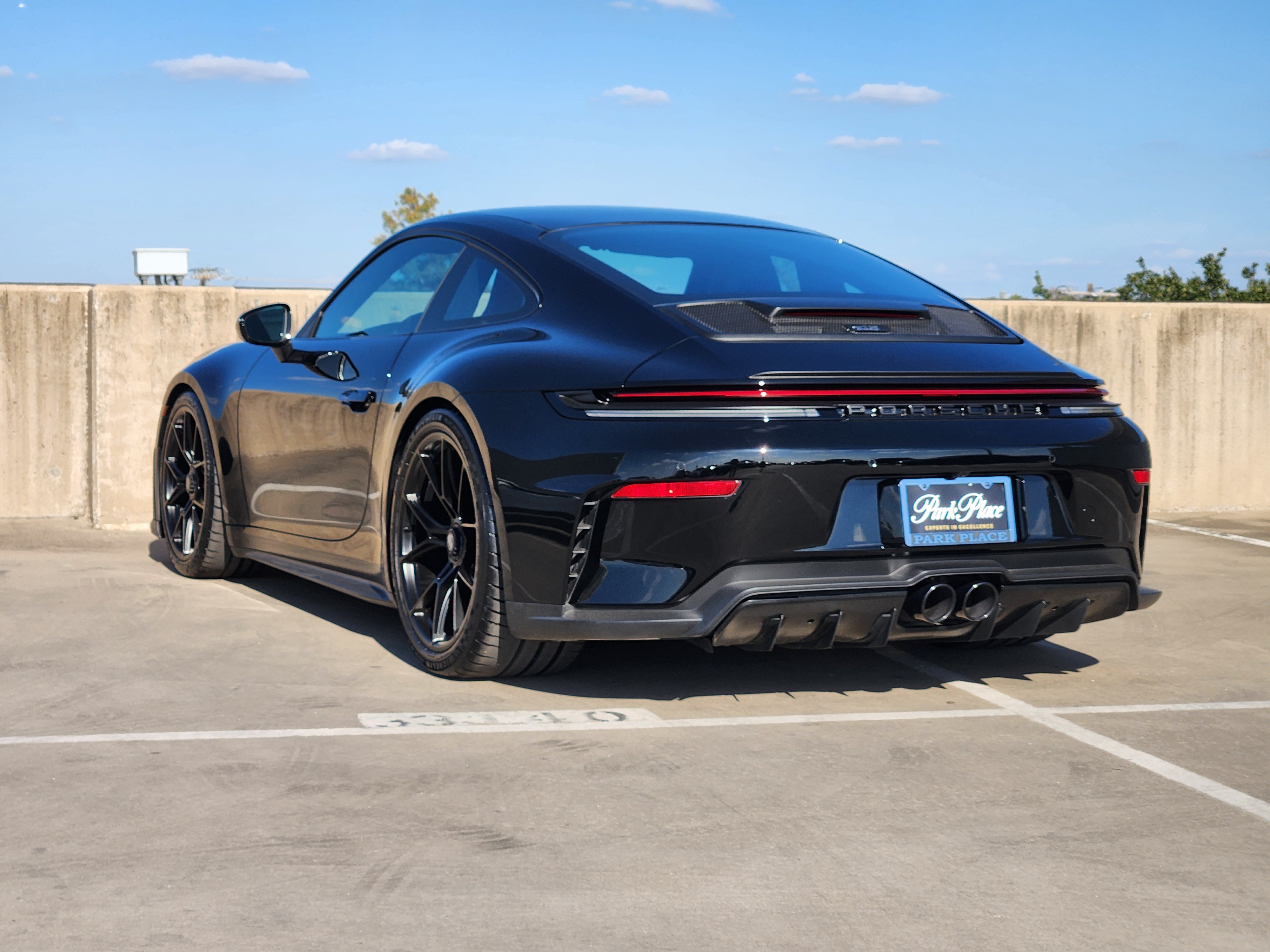 Certified 2026 Porsche 911 GT3 RWD image 3