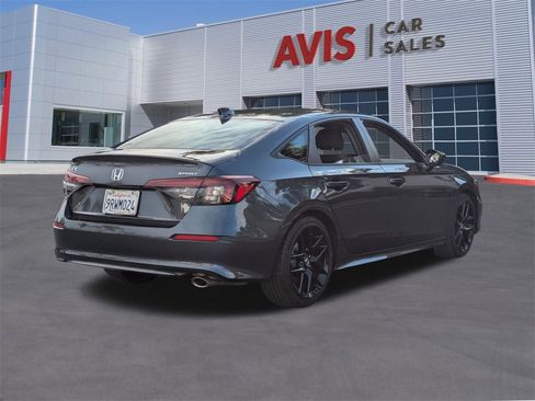 Used 2025 Honda Civic Sport image 6