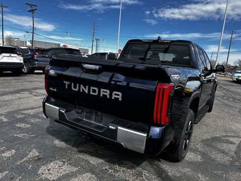Used 2022 Toyota Tundra Limited w/ TRD Off-Road Package image 5